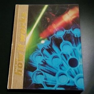 Encyclopedia New How It Works Science & Invention Illustrated Vol 1 80s Book HC